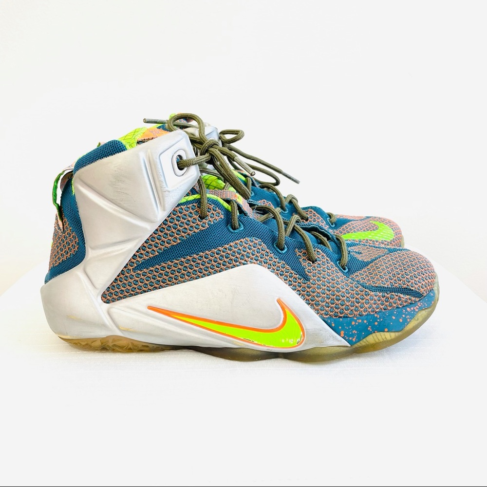 Nike LeBron XII GS 12 'Trillion Dollar Man' Reflective Blue/Bright Orange 6.5Y - Picture 8 of 15